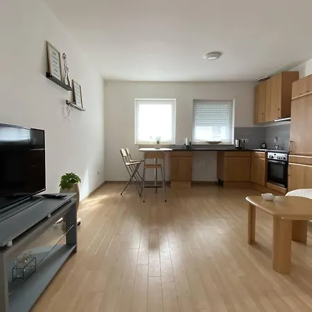 Neu In Schloss Naehe,parkplatz, Netflix Apartment