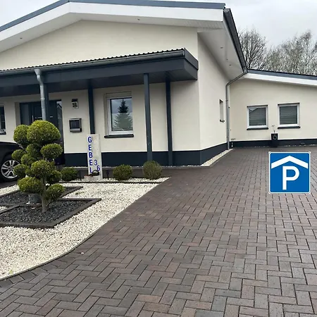 Neu In Schloss Naehe,parkplatz, Netflix Apartment